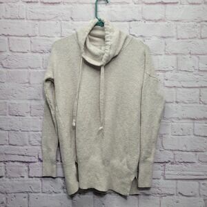 NWOT Ruby Moon Cowl Neck Soft Sweater Size M Slim Fit Neutral Stretchy Cozy